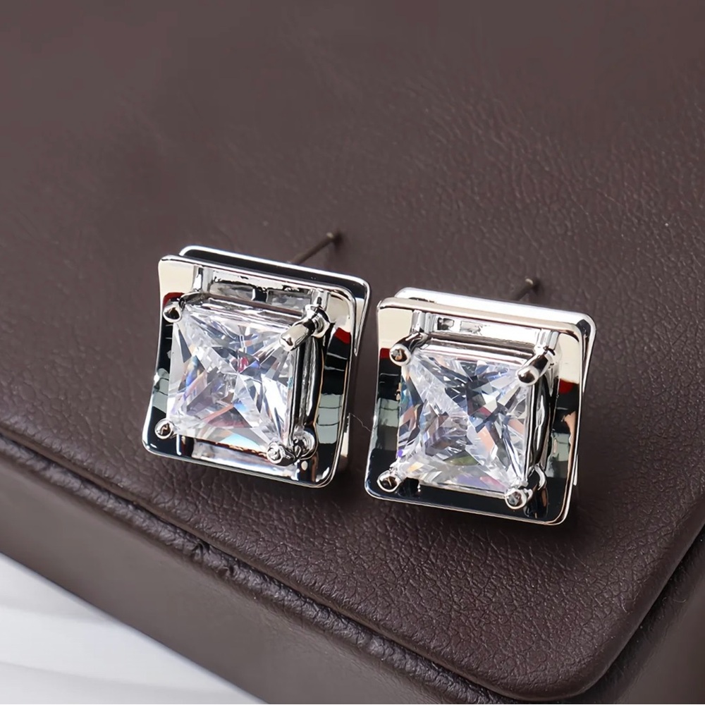 New, Silver-toned, 3-D Square Stud Earrings
